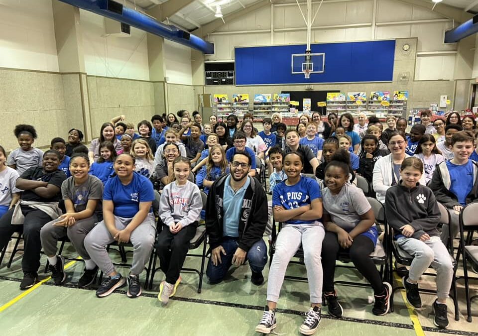 Youth Motivational Speaker in Toledo, OH | Eddie Cortes